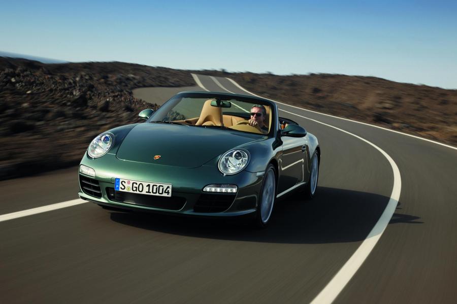  Porsche 911 Carrera S 2009 года  (фото 8 из 10)
